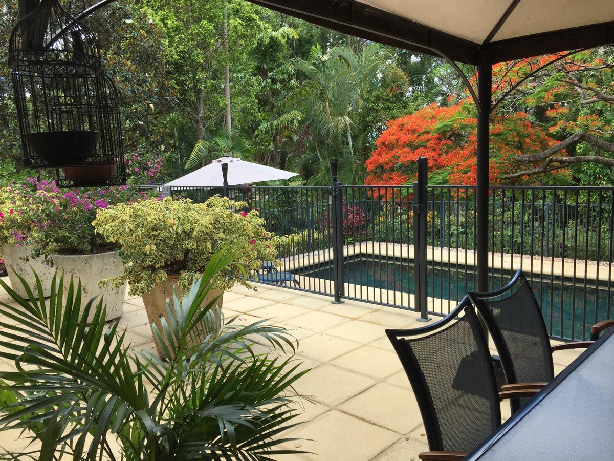 Bed and Breakfast Eden Rest Cooroy Экстерьер фото