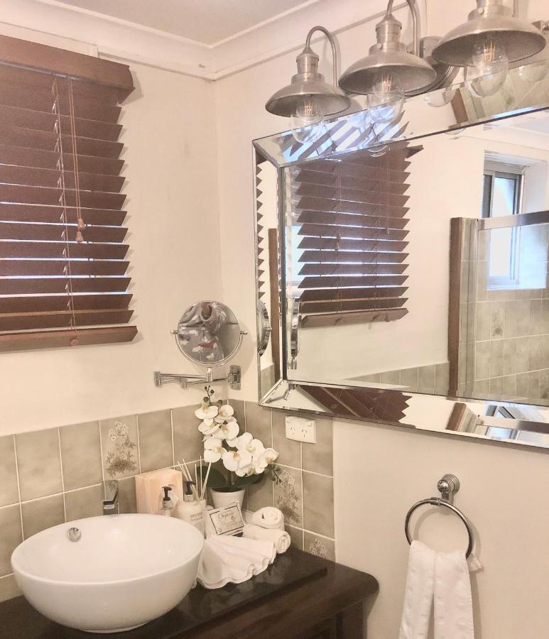 Bed and Breakfast Eden Rest Cooroy Экстерьер фото